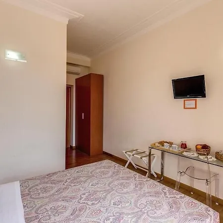 Floor 6 Pensionat 3*