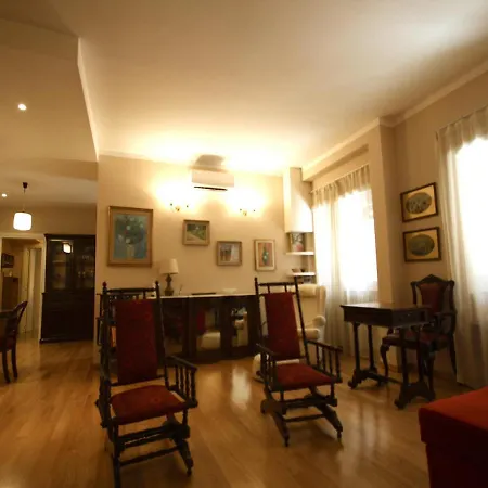 Anna House Апартаменты