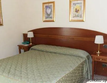 Marini Park 3*