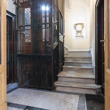 Domus Quirinale Apartamento *