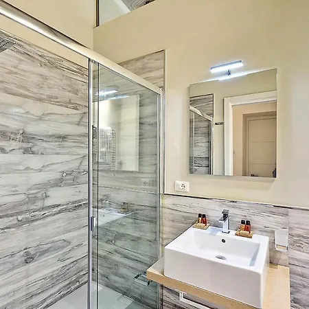 Amm Luxury * Ρώμη