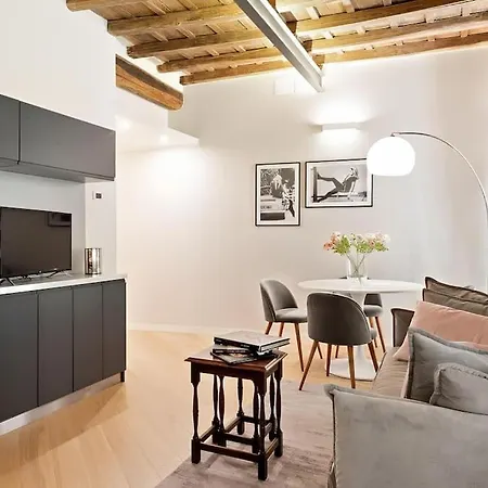 Hostme Piazza Navona Апартаменты Рим