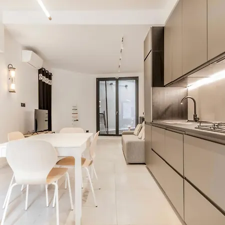 Loft Moderno Vicino Borghese Rome
