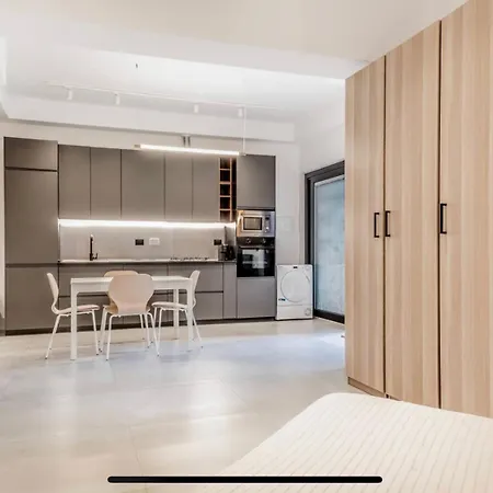 Loft Moderno Vicino Borghese Apartment
