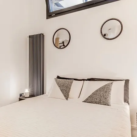Loft Moderno Vicino Borghese Apartment