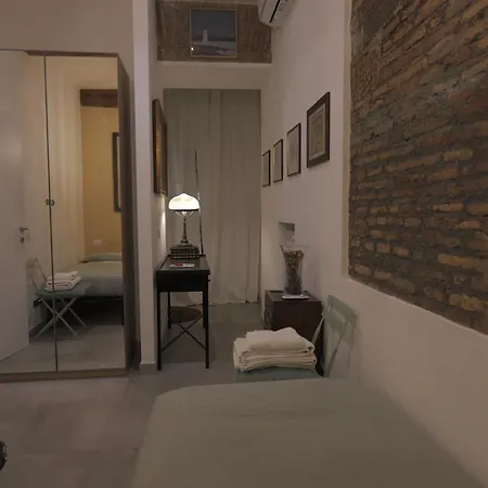 Mimma's Ground Floor Apartment Rome