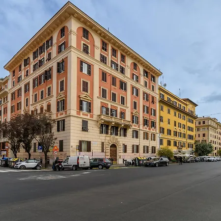 Apartment Rainbow Vatican