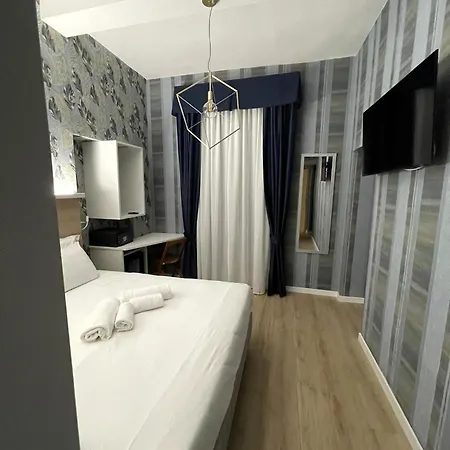 Hotel Rome's Gloria