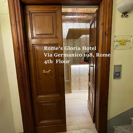 Hotel Rome's Gloria 2*