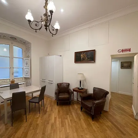 Casa Claudia Giulio Cesare Guest house 3*