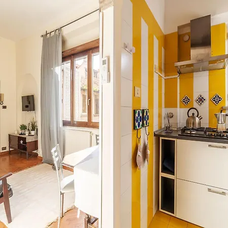 Piazza Navona Penthouse شقة روما