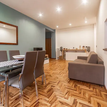 Cozy And Design - Metro Malatesta Apartmán *