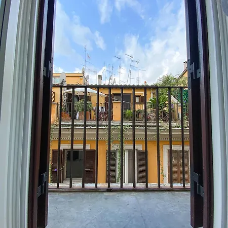 Relais Parlamento Rome