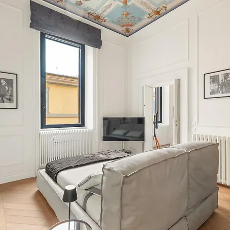 Charm And Elegance By The Spanish Steps Appartement Rome