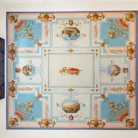 Appartement Charm And Elegance By The Spanish Steps *