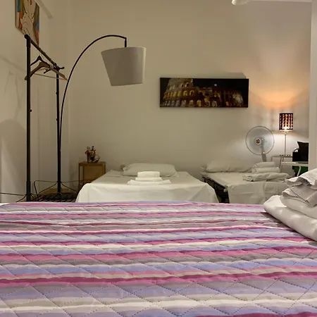4 Season Bed & Breakfast 2*
