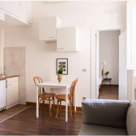 Barberini Luxury Apartment *