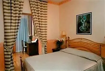 Piazza Di Spagna Apartment *