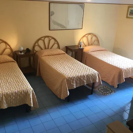 Touring Hotel