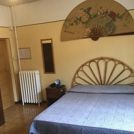Touring Hotel Rom