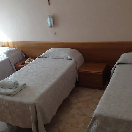 Pensionat Letizia - Casa Per Ferie 3*