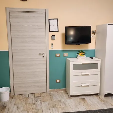 Le Terrazze Di Alberto Oda ve Kahvaltı 2*