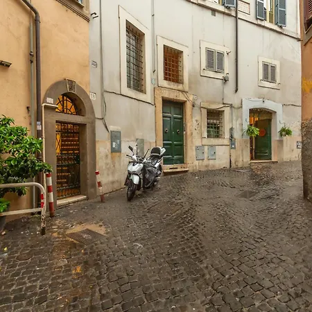 2 Bdr Navona Quintessential Charm Appartement *