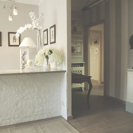 Bed and breakfast Residenza I Ciclamini 2*