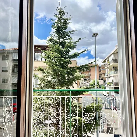 Apartment Near Metro Alessandrino Nonno Gervasio