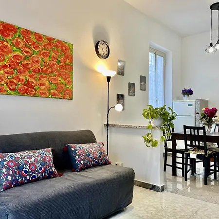 Apartment Near Metro Alessandrino Nonno Gervasio *