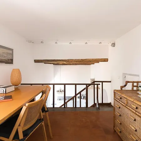 Apartment Trastevere Charming Penthouse Rome