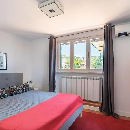 Apartment Trastevere Charming Penthouse