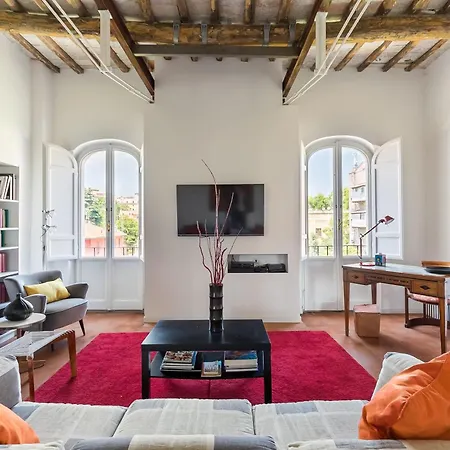 Trastevere Charming Penthouse Apartment *