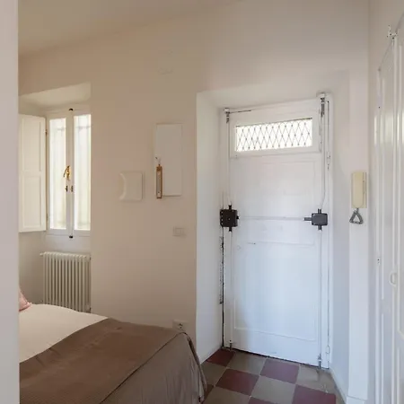 La Casa Dell'artista - Trastevere Apartment Rome
