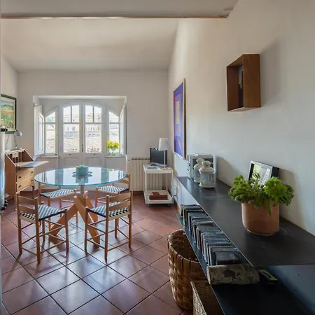 La Casa Dell'artista - Trastevere Apartment *