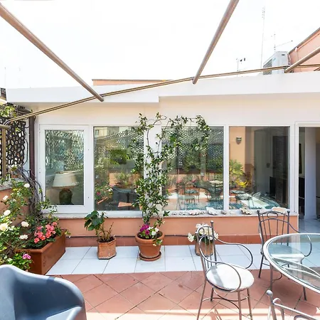 Tre Lune Penthouse By In Appartement *