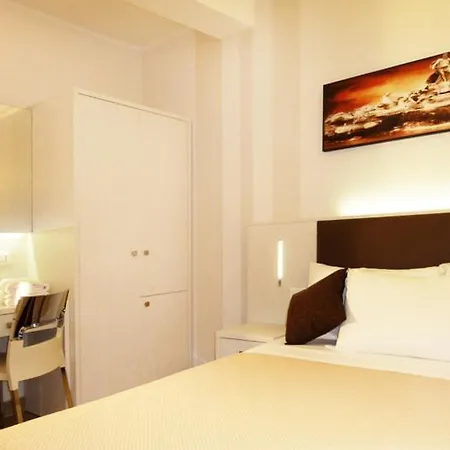 Manila 4*