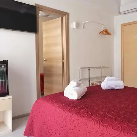 Guest house Domus Viatoris 2*