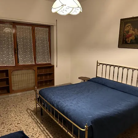 Manuela's Cozy Trastevere Apartment