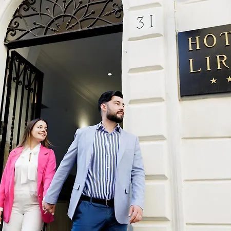 Hotel Lirico
