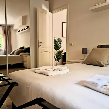 Сasa de vacaciones Relais Cassia - Parking, Wi-fi & Barbecue
