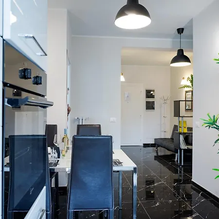 Style134 50 Meters From Metro A Lucio Sestio Station Apartment Rome
