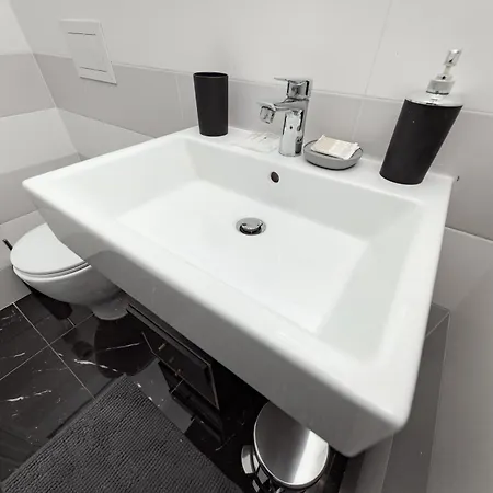 Style134 50 Meters From Metro A Lucio Sestio Station Apartment Rome