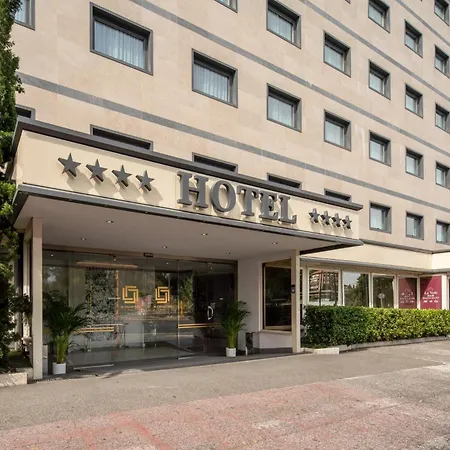 アメリカン パレス Eur ローマ