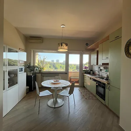 Apartament Laghetto Eur *
