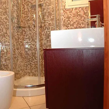 Ottaviano Augusto Bed & Breakfast 2*