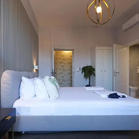 Plaza Suites, Luxury Collection ローマ