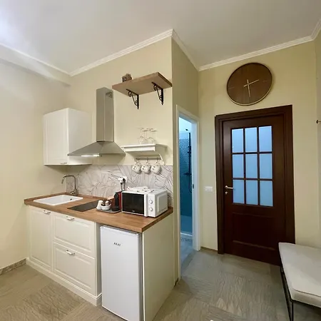 Guest house Barbi's Home- Colli Albani Rome