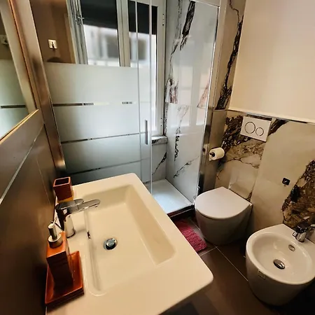 Escape To The Eternal Vatican Apartment Rome