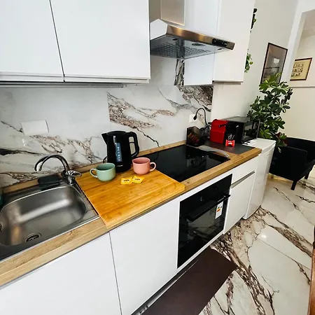 Escape To The Eternal Vatican Apartment Rome